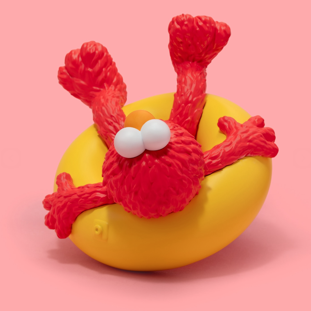 s*h様 KAWS HOLIDAY SINGAPORE Camping Set Holiday Singapore camping set from Kaws - Dope! Gallery